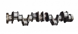 Gereinigte Kurbelwelle eines Lastwagens nach der Reinigung