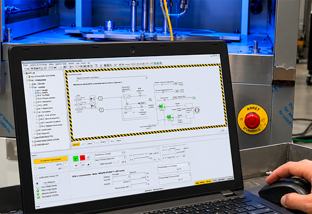 Programmierung-SPS-Reinigungsmaschine-Bauteil
